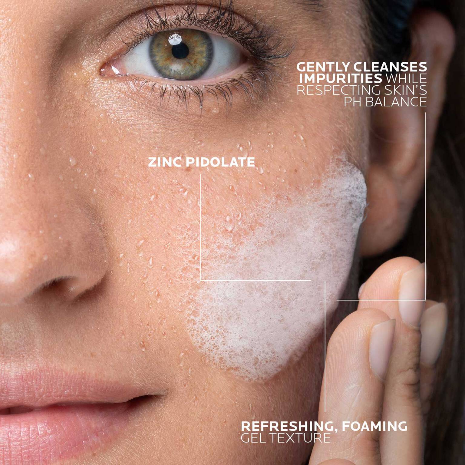 effaclar-gel-facial-wash-for-oily-skin-e2 LaRochePosay-Product-Effaclar-Effaclar-Foaming-Gel-400ml-3337872411991-texture-REV.jpg
